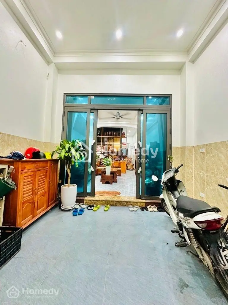 Nhà Phố Kim Đồng, Thang Máy, Full Nội Thất, 8 Phòng Khép Kín Nên Vừa Ở Vừa Kinh Doanh Thoải Mái