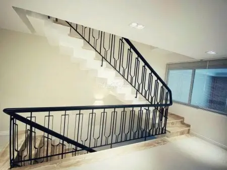 Cho Thuê Nhà Ở Đường Sư Vạn Hạnh Quận 10 Gần Mall