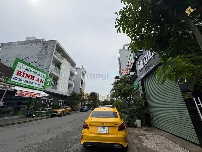 Mặt Bằng Vành Đai Tây, P. An Khánh Cực Xịn (230M2). Giá Thuê 59Tr/Th