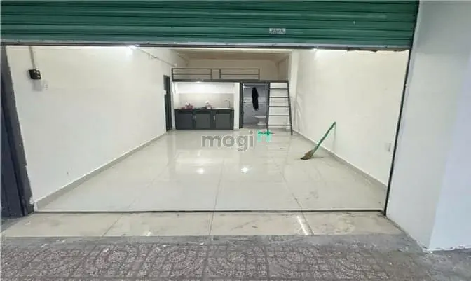 Đang Cần Cho Thuê Mặt Bằng Có Gác Lửng 9Tr/Th Mặt Tiền Đinh Bộ Lĩnh