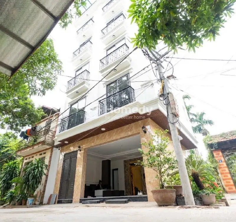 Siêu Phẩm Kdt Vin Đan Phượng Ô Tô Tải Tránh Nhau