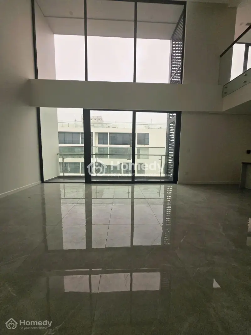 Siêu Phẩm Duplex - Skyvilla Green Iconic - Long Biên 260M2 View Hồ Full Kính Lh 0987106***