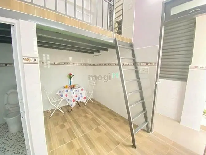 Phòng Có Gác Giá Rẻ Ở Nguyễn Hữu Tiến, Tân Phú Gần Đh Công Thương