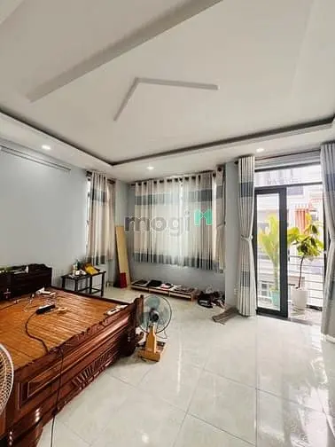 Chỉ 8.X Tỷ - 70M2(5.2X14M) 5Tầng - Hxh 6M - Khu K300 Fường 12 Tân Bình