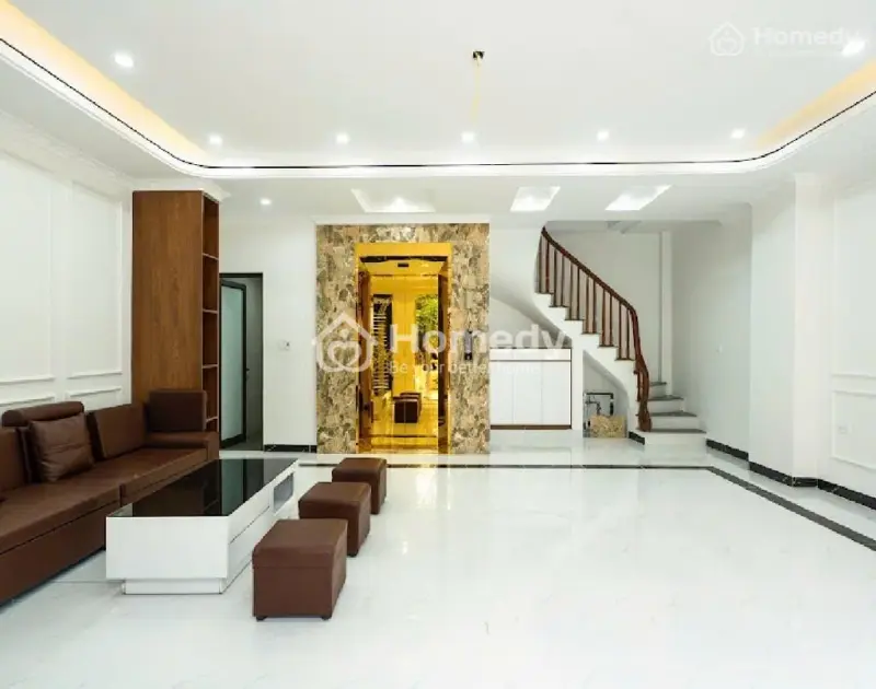 Siêu Phẩm Kdt Vin Đan Phượng Ô Tô Tải Tránh Nhau