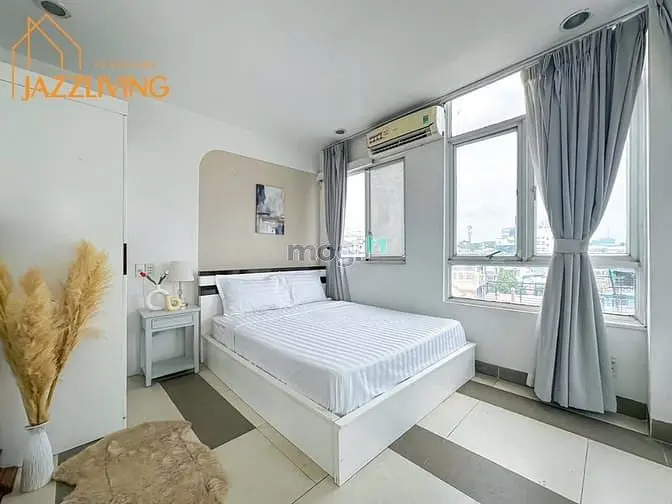 Căn Hộ 2Pn 1Wc Full Nội Thất Rộng 70M2 Cửa Sổ Lớn Gần Nhà Thờ Tân Định