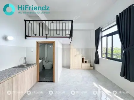 Duplex Mới Xây Siêu Bự - Ban Công - Full Nội Thất