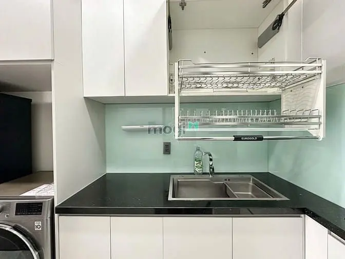 Cho Thuê Mặt Tiền 402 Huỳnh Văn Bánh, Pn