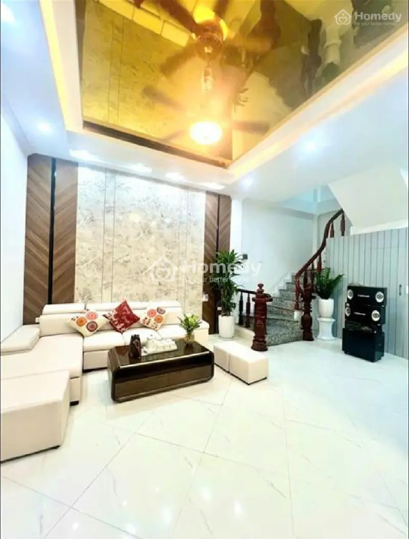 Nhà Đẹp Phân Lô / Tạ Quang Bửu 41M / Phân Lô/ Ô Tô Cách 15M C