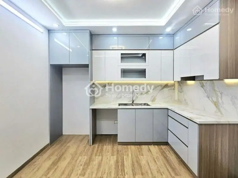 Bán Nhà Cách Hồ Xã Đàn Hơn 30M_40M2_6T Thang Máy_Ngõ Thông_Ô Tô Sát Nhà_Hơn 11 Tỷ