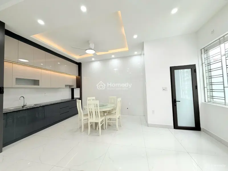 Bán Nhà 60M, Độc Lập, 3 Tầng, Lô Góc 2 Mặt Thoáng Ở Thiên Lôi- Aeon Mall