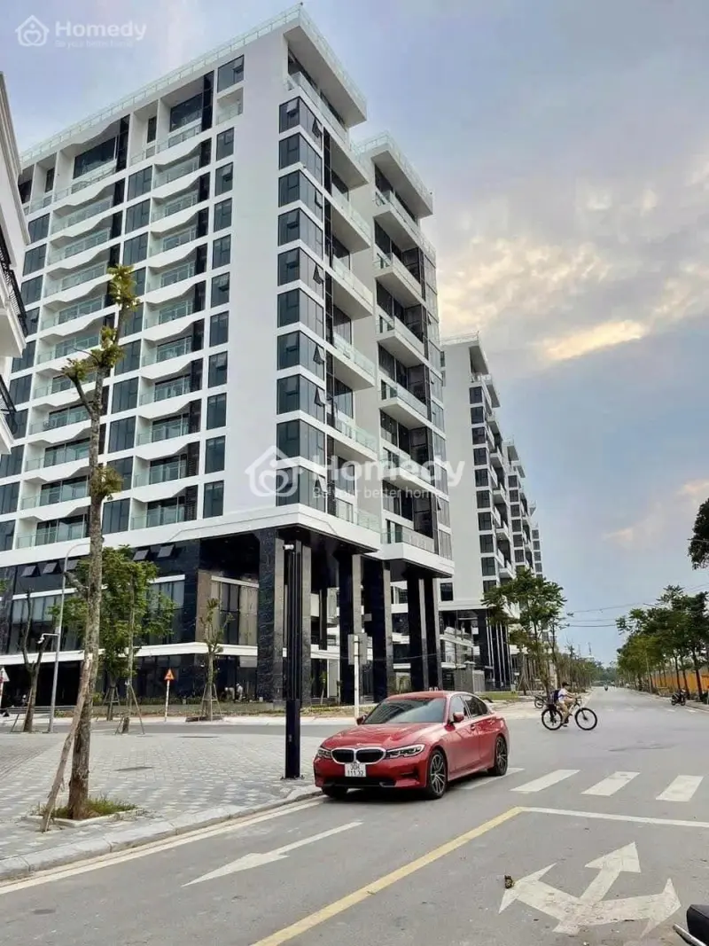 Siêu Phẩm Duplex - Skyvilla Green Iconic - Long Biên 260M2 View Hồ Full Kính Lh 0987106***