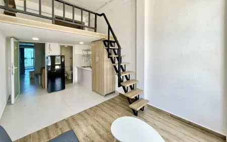 Duplex Ngay Sân Bay Rộng Thoáng Thang Máy