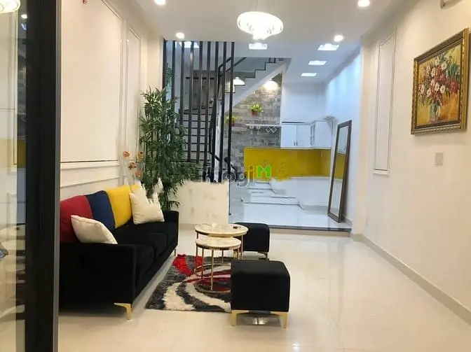 Bán Nhà Cực Đẹp Đất Thánh, P6, Tân Bình, 3,1 Tỷ, Sổ Riêng, Tiện Ích