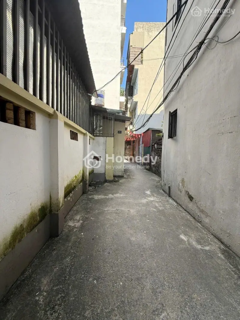 Bán Nhà Tại Ngõ 36 Phố Đức Giang Vị Trí Hiếm Có!