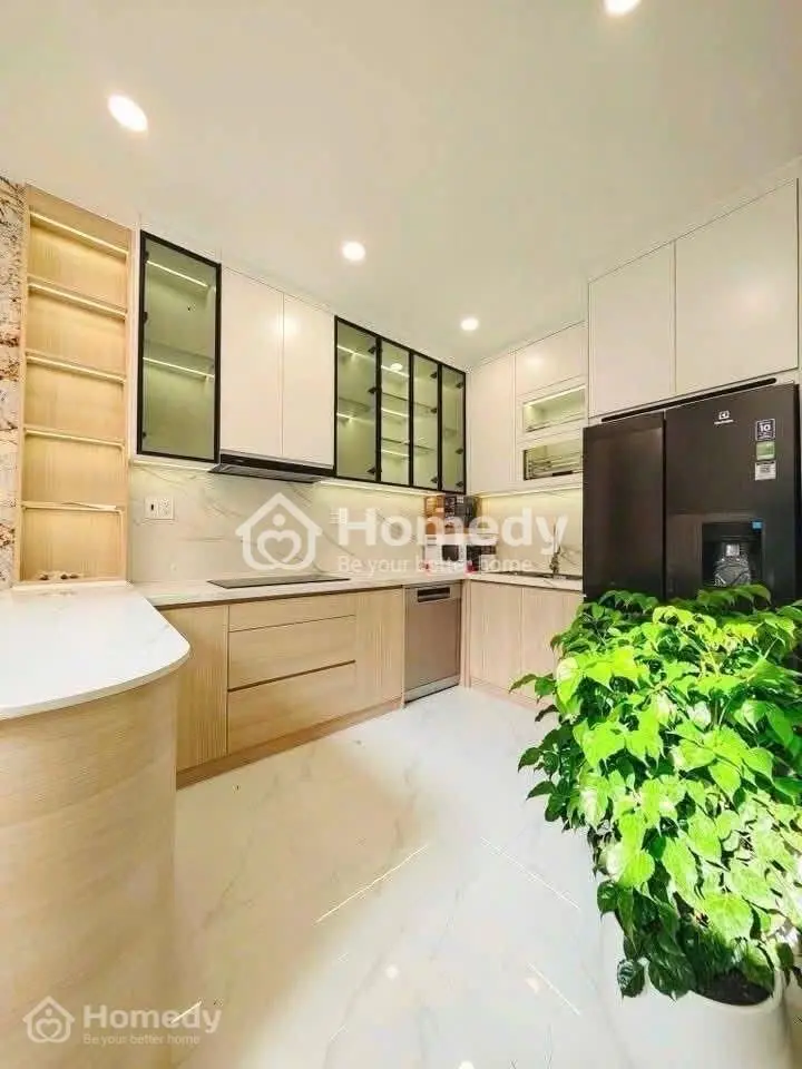 Bán Nhà 4 Tầng Khu Vip Q3, Full Nội Thất, Hẻm 1 Trục 4M Ô Tô Đỗ Cửa, Siêu Phẩm Giá Cỉ 8.68Tỷ