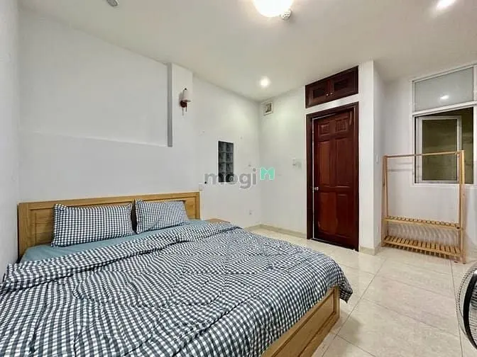 Chính Chủ Cho Thuê Căn Hộ Studio Tách Bếp Gần Chợ Thái Bình Quận 1