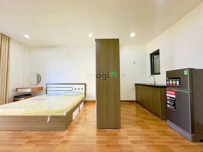 Studio Cửa Sổ Trời Full Nt Siêu Thoáng Ngay Mặt Tiền Phan Văn Trị