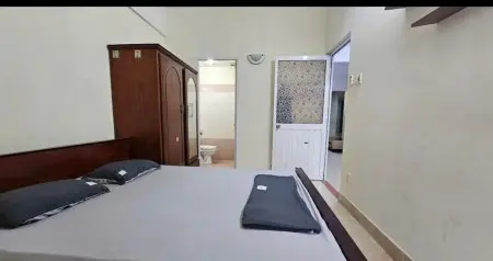 Chung Cư Carillon 2, Trịnh Định Thảo, Tp: 75M2, Căn Góc, 2Pn, 10Tr/Th