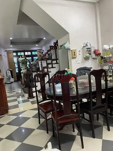 Hồ Đắc Di – Đống Đa – Kinh Doanh – 89 M2 – 4 T – Mt 5.1 M – Giá 24.5 T