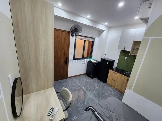 Căn Hộ Studio Cao Cấp 1-2 Người Cửa Sổ Thoáng Gần Vincom Đồng Khởi