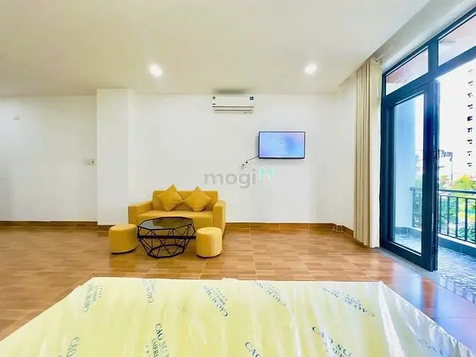 Studio Cửa Sổ Trời Full Nt Siêu Thoáng Ngay Mặt Tiền Phan Văn Trị