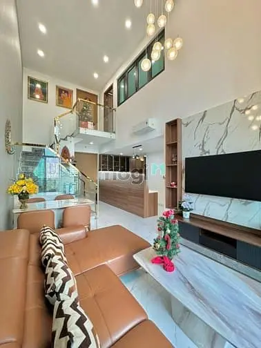 Feliz En Vista 2Pn Duplex - Dt 123M2 Sân Vườn - Full Nt - Giá 19Tr/Th