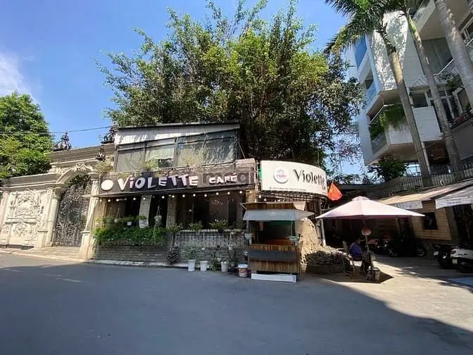 Chính Chủ Cần Cho Thuê Biệt Thự Sân Vườn Tai 149/12 , Đường Bành Văn T