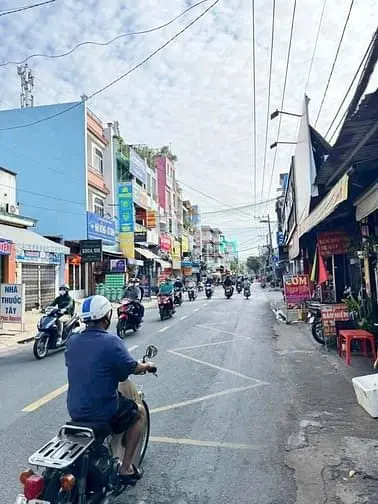 Dt : 4X18, 3 Lầu, 5Pn, 22 Triệu, Mặt Tiền Văn Cao