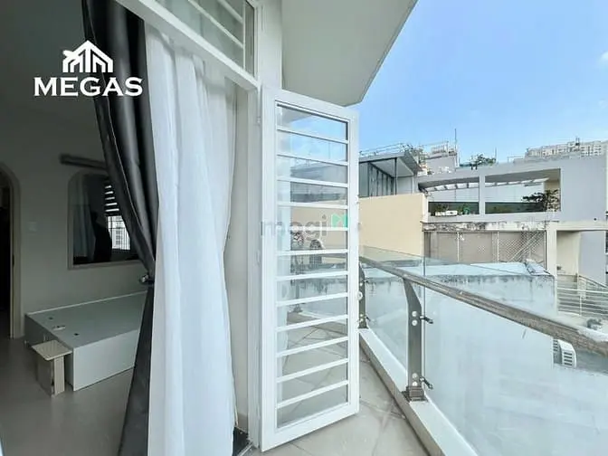 Siêu Phẩm 1Pn Bancong, Phòng Khách Rộng Rãi, Cạnh Ueh, Y Dược Tphcm