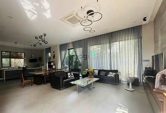 Cho Thuê Nhà Hẻm Xe Hơi 76C Thạch Thị Thanh Phường Tân Định. Quận 1