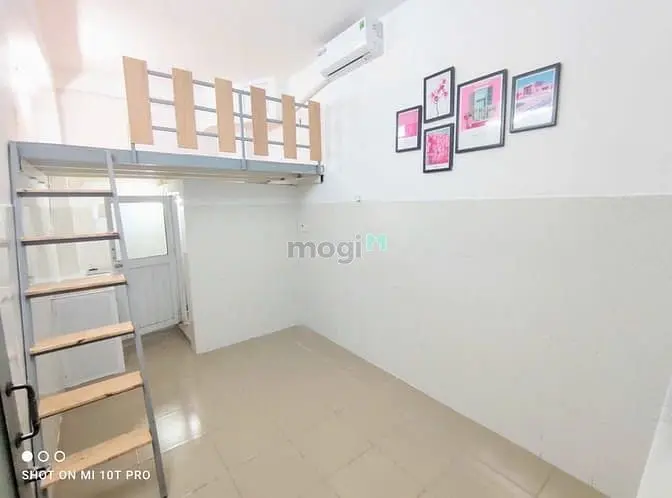 Cho Thuê Phòng Trọ Giá Rẻ Gần Ngã Tư Hàng Xanh. Có Thang Máy