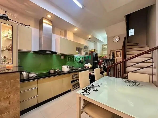 [P Bàn Cờ] Bán Nhà 4 Tầng Hxh, 36M² Quận 3, Sổ Vuông Như A4 Chỉ 8.3 Tỷ