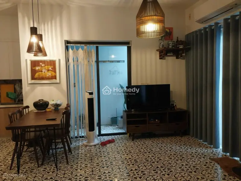 Bán 2 Ngủ, 61M2 Sử Dụng - Chung Cư Aqua Bay , Khu Đô Thị Ecopark - Có Ban Công Rộng