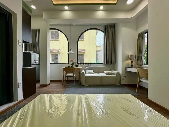 Căn Hộ Mới 100% Cửa Sổ Ban Công Thoáng Ngay Mặt Tiền Quận Phú Nhuận