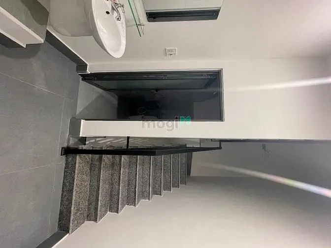 Mặt Bằng 2 Mặt Tiền – Vị Trí Đẹp – Thích Hợp Kinh Doanh