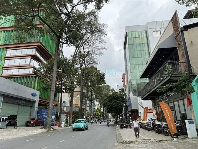 Q3- Cao Thắng- Hẻm Ô Tô Sát Mặt Tiền- Vip Q3