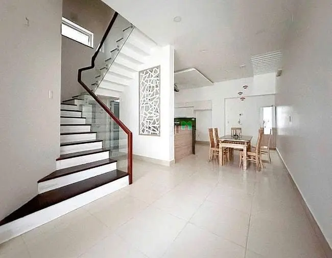 Nhà Phố Hxh 1Trục Lê Đức Thọ Ngang 6.5M 4Lầu 98M2 Gần Cv Văn Hoá 11.9T