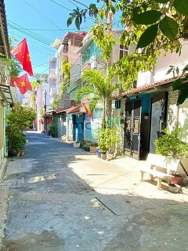 Mặt Tiền Khu Bàu Cát Gần Chợ Hồng Lạc - 4 Tầng - Đường 10M