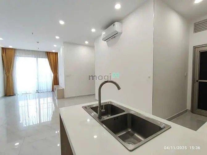 Cho Thuê Căn Hộ Midtown Phú Mỹ Hưng, 91M2, 2Pn, Nội Thất Dính Tường