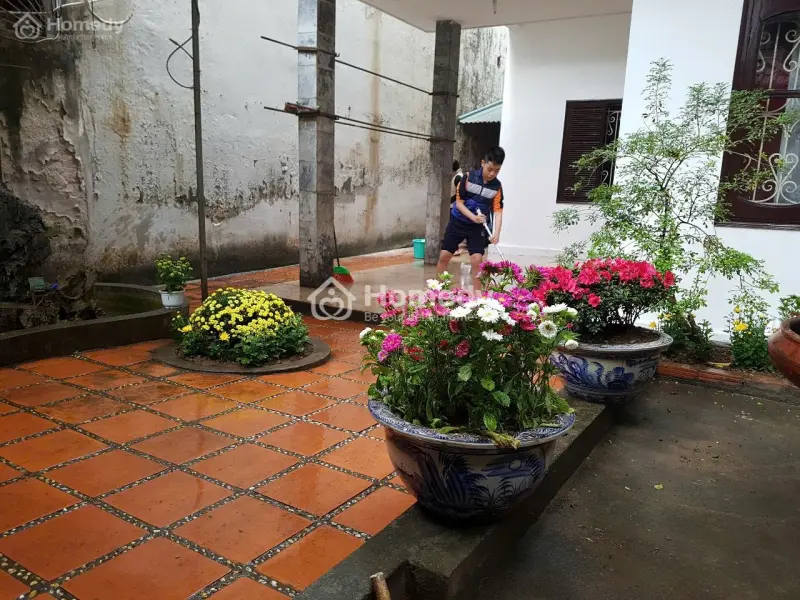 Bán Nhà 193M2 Trước Mặt 10M Thích Hợp Chia Lô Xây Nhà Nghỉ Chung Cư