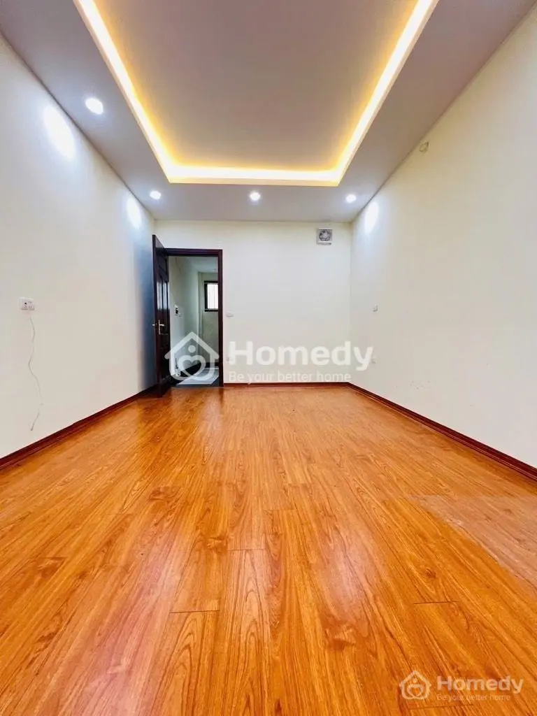 🏠 Mặt Phố_ Phố Vọng – 40M² – 5 Tầng – Vỉa Hè Rộng_14 Tỷ