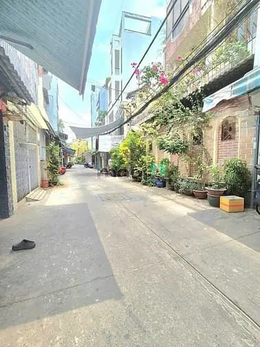 Lạc Long Quân Hẻm Xe Hơi 8M 4.8M X 13M - Chỉ 7.2 Tỷ Thương Lượng