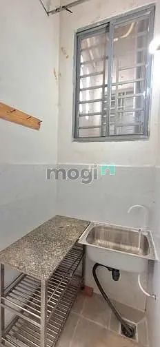 Phòng Trọ Có Gác Giá Rẻ Ở Đoàn Hồng Phước - Cách Vhu 500M