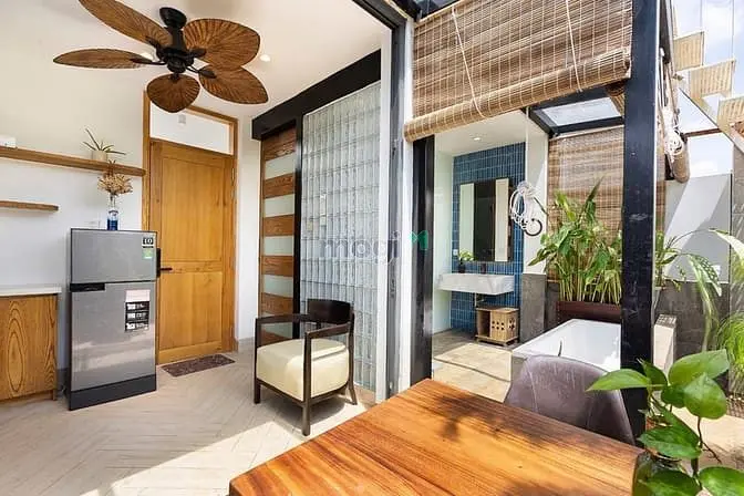Penthouse 1 Phòng Ngủ Sân Vườn Cực Chill Ngay Chợ Tân Định Quận 1