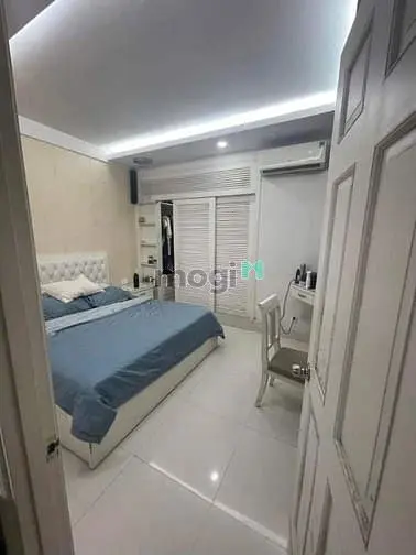 Bán Chung Cư H2 - 87M2 2Pn2Wc - Giá 5,6 Tỷ ( Đã Có Sổ )