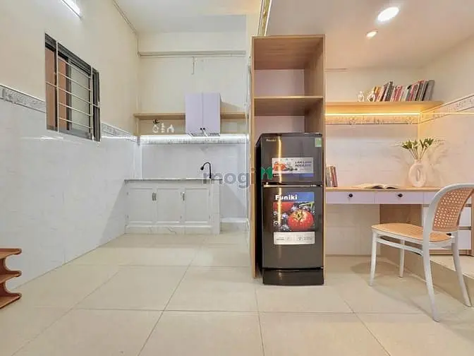 Căn Hộ Duplex Hơn 20M2 Cửa Sổ Thoáng Ngay Mặt Tiền Quận Phú Nhuận