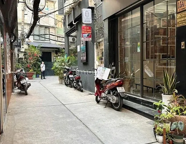 Hẻm Xe Hơi Quận 1 Lê Thánh Tôn