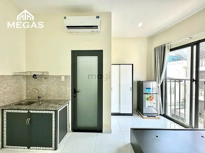 Cho Thuê Căn Hộ Dịch Vụ Full Nội Thất Ngay Lê Văn Việt