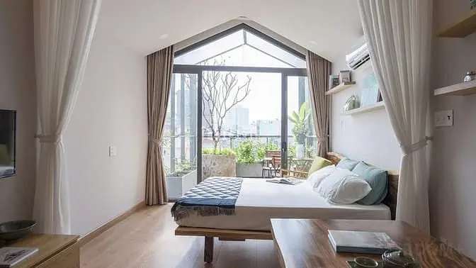 Căn Hộ Studio Tách Bếp Sân Vườn Riêng Full Nội Thất Gần Cầu Công Lý